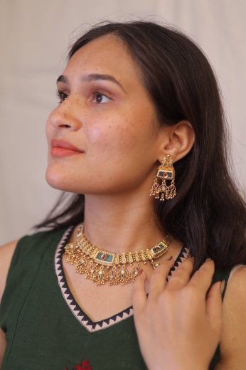 Meenakari Gold Choker